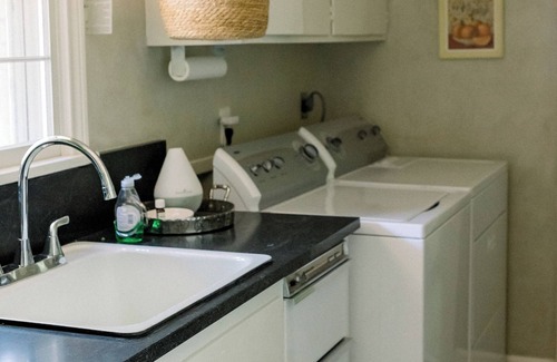Fairbanks House | The Arlington House is a spacious home, perfect for larger families & gatherings