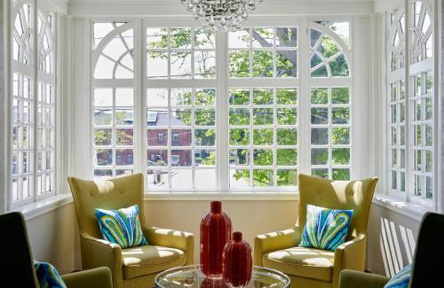 Top of the Hill Hotel | The Attwater