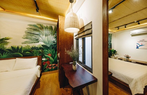 Truc Bach Hostel | The Autumn Homestay-Green Room- cozy, central in Ha noi, 50m to the West lake