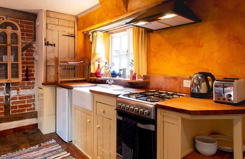 Sudbury Cottage | The Bakery – The honeymooners favourite, romance and character in the countryside.