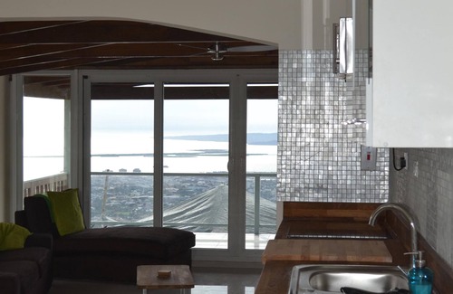 Mona Apartment | The Balcony, 2 bed apartment