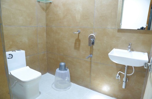 Gachibowli Bed & Breakfast | The Balcony Suites