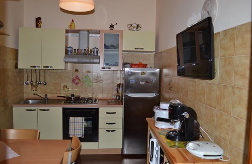 Santa Venerina House | The Bamboo House