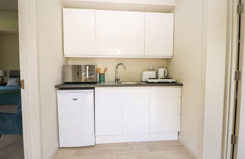 Five Oak Green House | THE BARN AT SANDHOLE COTTAGE, pet friendly in Royal Tunbridge Wells