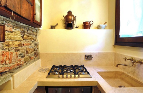 Vaiano Villa | The Barn at Villa Migliorati