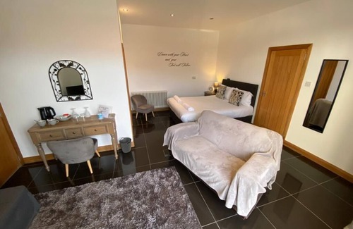 Yarm Hotel | The Barn Family Room