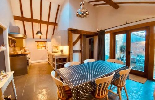 Kettering House | The Barn