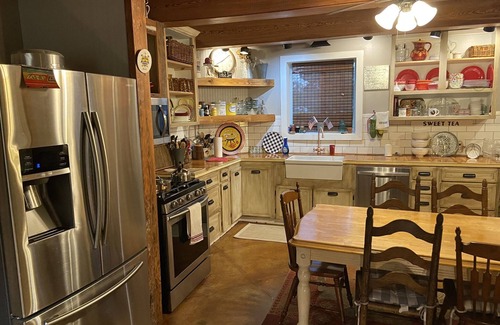 Mittie House | THE BARN GUESTHOUSE