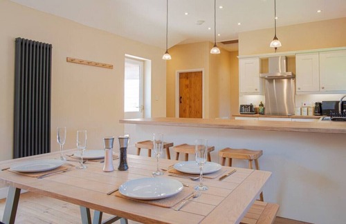 Longhope House | The Barn in Longhope - Luxury Barn Conversion