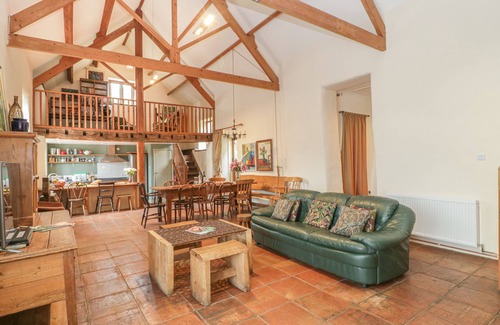 Buckerell Cottage | THE BARN, pet friendly, character holiday cottage in Honiton
