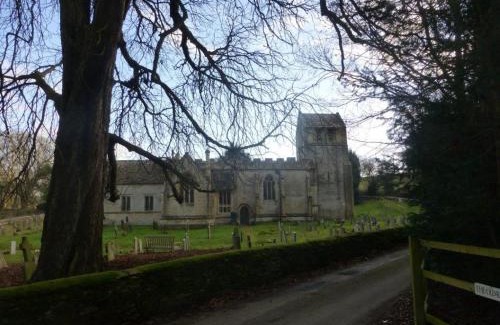 North Cerney Hotel | The Bathurst Arms