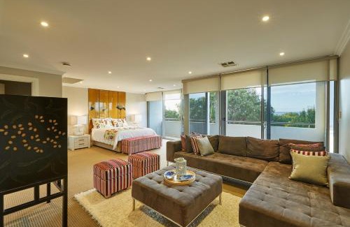 Marybrook House | The Bay Residence, Marybrook WA