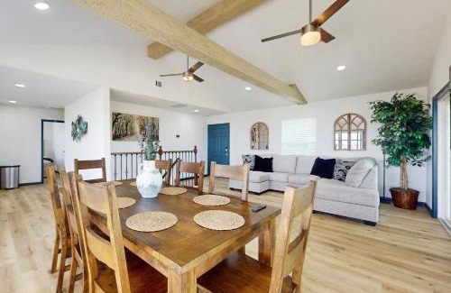 Barrett House | The Baytown Getaway