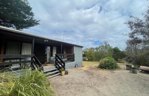 Fingal House | The Beach Cabin Ocean Bay Getaway PL