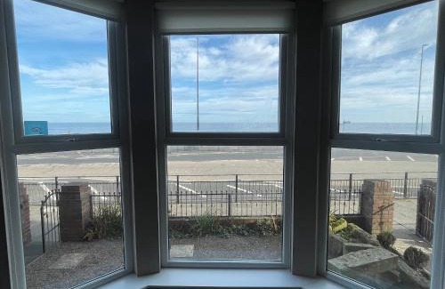 Tynemouth Apartment | The Beach Front Apartment, Amazing Frontline Sea Views