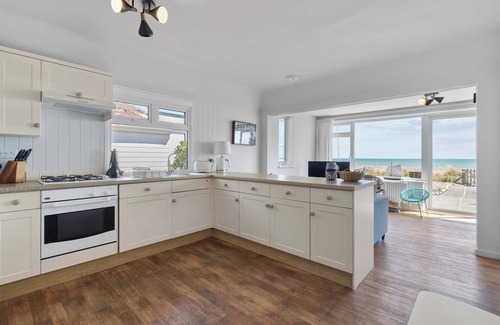 Pevensey House | The Beach House Summa