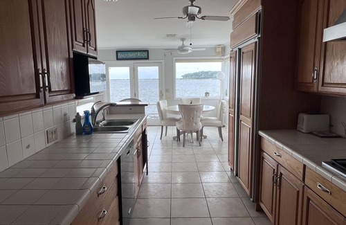 Huntington House | The beach is your backyard! Waterfront Home in Long Island's Huntington