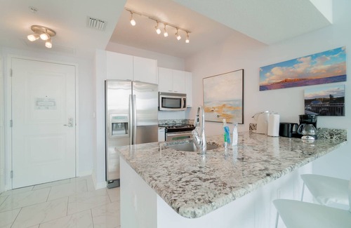 Boynton Beach Condo | The Beachy Blues Suite - Casa Costa 308S, Pools, Jacuzzi, Beach, & Dog Friendly