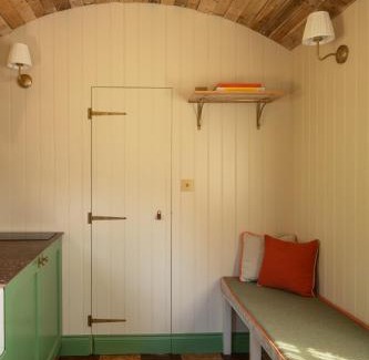 Langton Green Apartment | The Beacon
