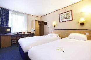 Pentwyn Hotel | The Beacon Hotel, Part of AG Collection