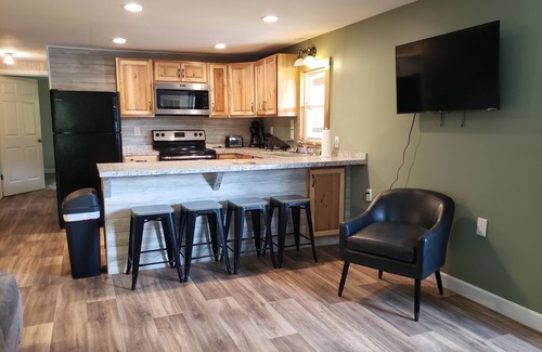 Langsville Cabin | The Bear Den Cabin with pond view.