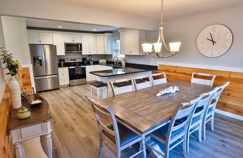 Bolton Landing House | The Bella Vita in Bolton Landing