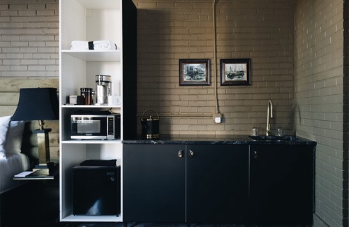 Tyler Park Apartment | The Bellwether Hotel