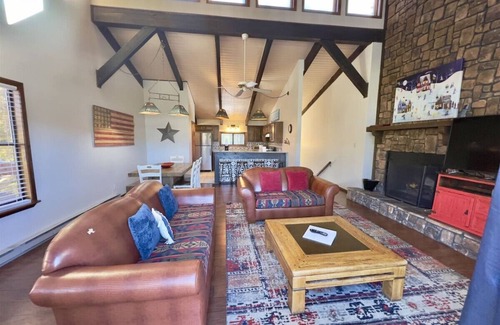Ruidoso Condo | The Big Chill - Unit N1