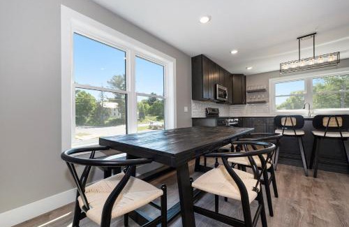 Lake Leelanau Apartment | The Birches - Condotel Downtown Lake Leelanau ➠ Unit 5