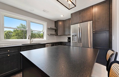Lake Leelanau Condo | 🌲 The Birches ➠ Luxury Condotel in Downtown Lake Leelanau | U2