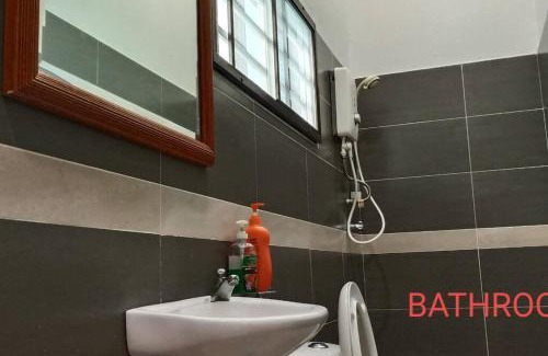 Kampung Dhobi Villa | The Bird's Nest Holiday Villa Port Dickson
