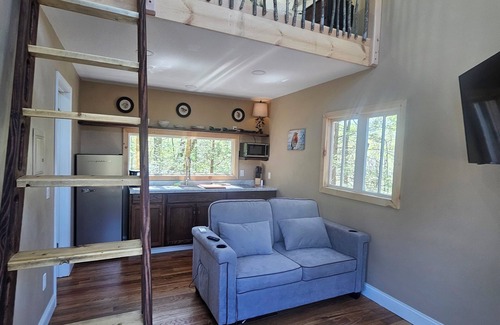 Kegley Cabin | The Bird's Nest