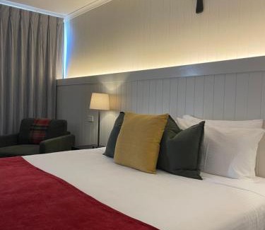 Traralgon Hotel | The Black Bull Motel