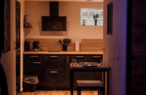 Villemandeur House | The BLR suite
