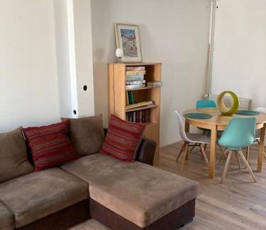 Le Langon Apartment | The blue lotus gite and spa