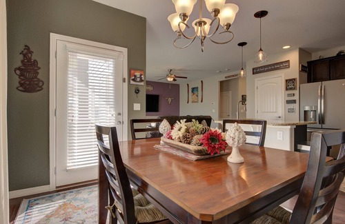 Elbert House | The Blue Room