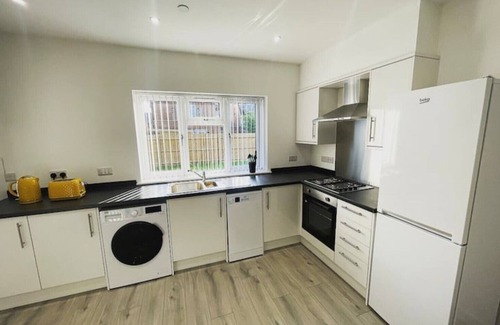 Headington Apartment | The Bluebird Apartment 2023 New-build