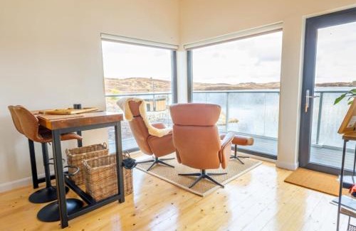 Tomich House | The Boathouse
