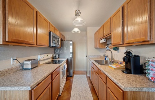 Killeen House | The Boho Inn Summary: