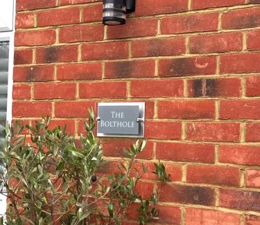 Westbrook House | The Bolthole