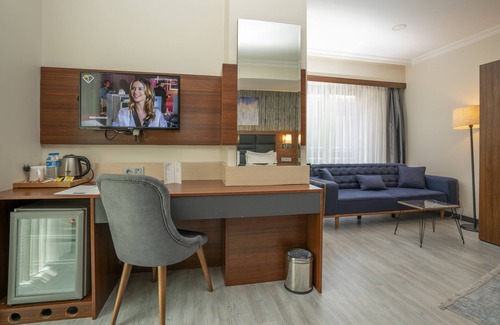 Bostanci Hotel | The Bostanci Hotel