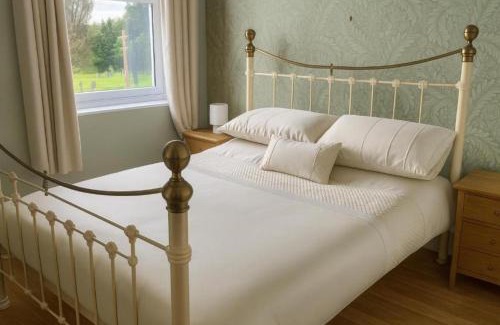 Peterchurch Bed & Breakfast | The Boughton Peterchurch - Pub Grub & B&B
