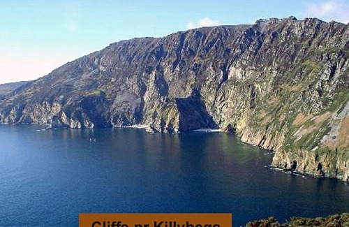 Killybegs House | The Braes - One Bedroom House, Sleeps 2