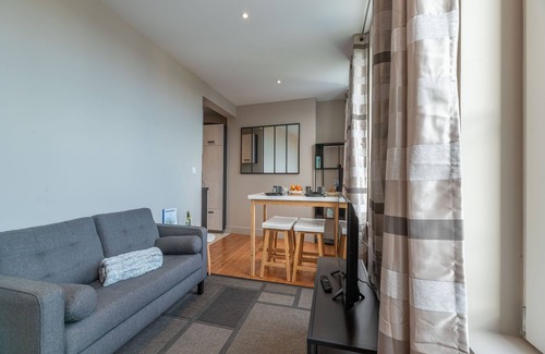 Honfleur Apartment | The Bucailleries on the 1st floor 2 bedrooms 2 bathrooms