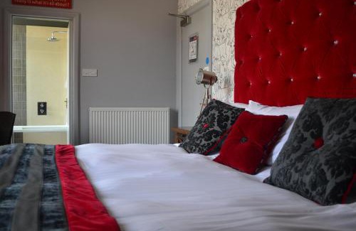 Barton Mills Hotel | The Bull Inn