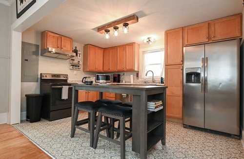 Athens House | The Bulldog Farmhouse - 100+ year old home