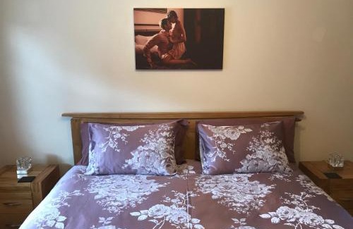Ramsden Heath House | The Bungalow