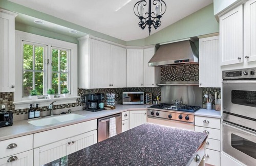 Old Irving Park Cabin | The Cabin - Fire Pit, Pool Table, Spacious