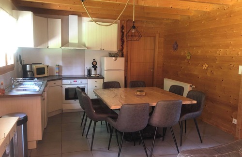 Anould Ski Chalet | The cabin of the Sphinx 'LE CHAMOIS' 2012