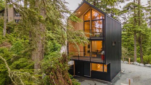 Ucluelet Ski Chalet | The Cabins at Terrace Beach